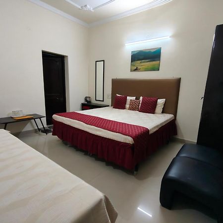 New Chandigarh Holiday Home 외부 사진